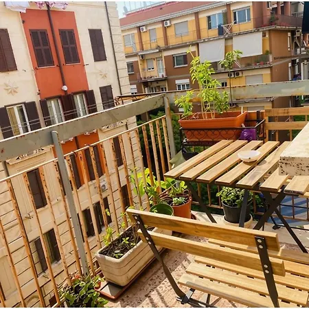 Apartamento Modern 2 Bedroom Flat With Private Parking - *